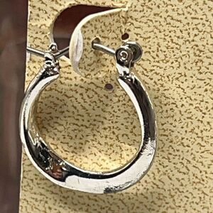 Hannah Silver Hoop Earrings